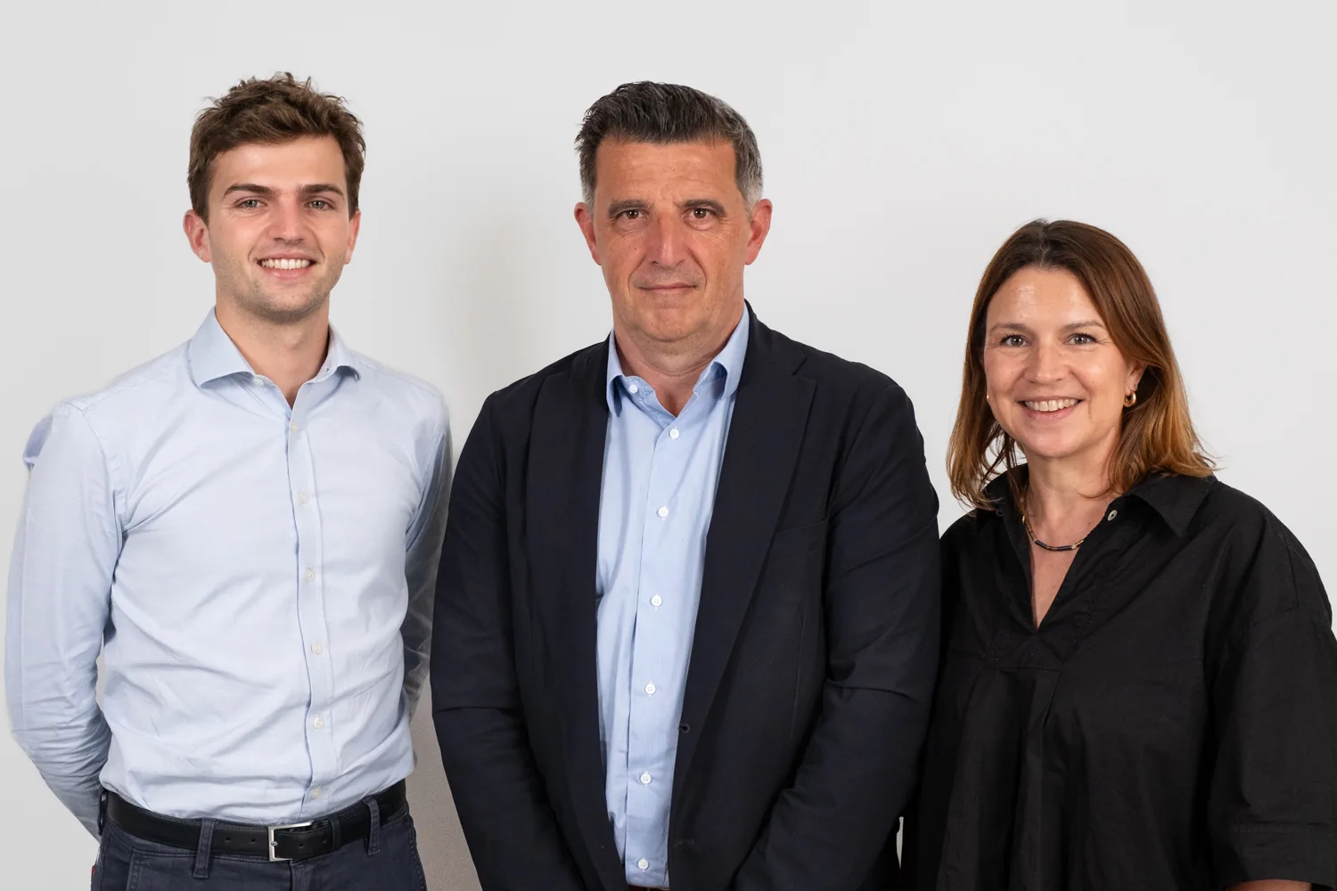 Portrait de groupe d'investisseurs de GENEO Capital Entrepreneur avec leur chargé d'investissement